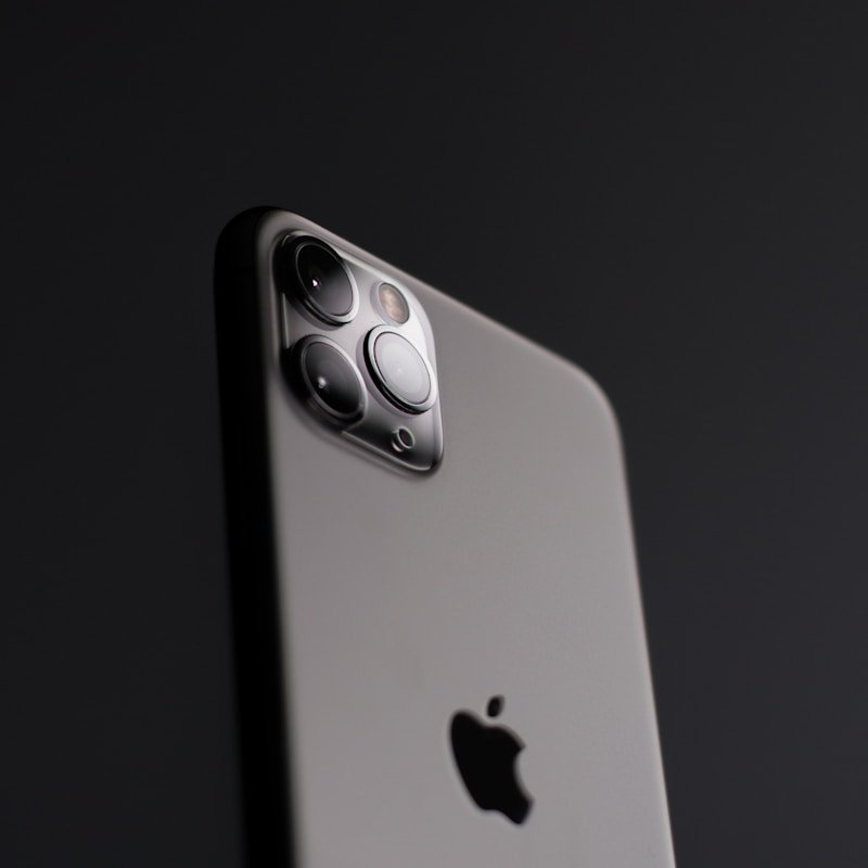 آيفون 15 برو